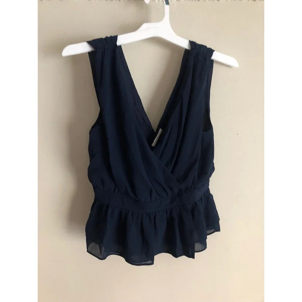 Phanuel women’s Deep V top Navy blue sz Small NWT